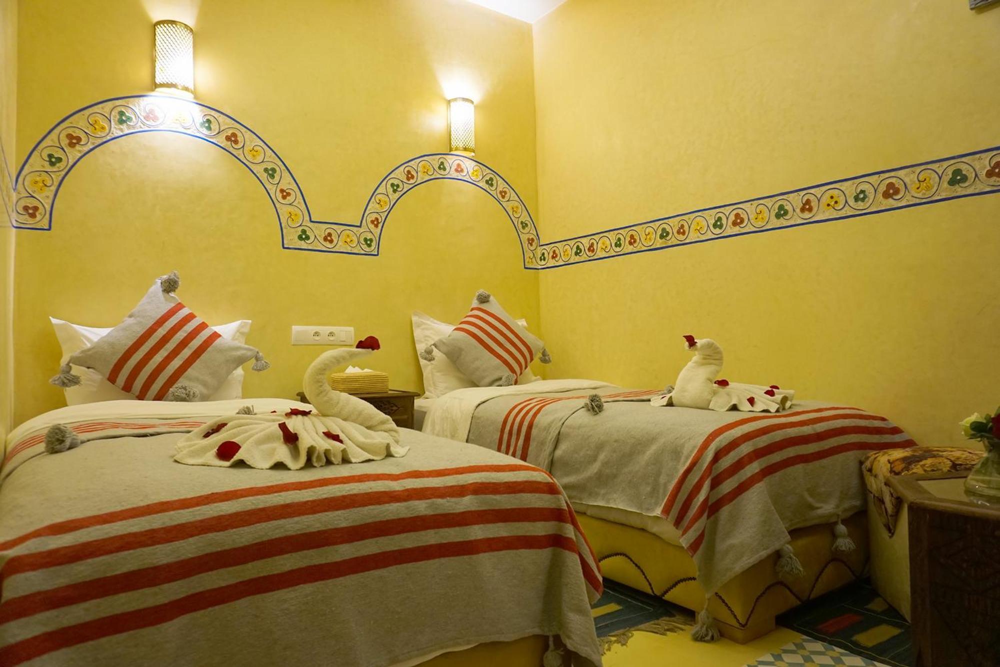 Flowers Riad マラケシュ エクステリア 写真
